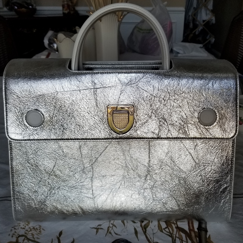 RARE Large Diorever Bag crinkled silver metallic leather authenticated by FP